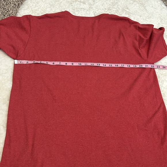 4/$20 Fruit of the loom large v neck tee - Picture 3 of 5